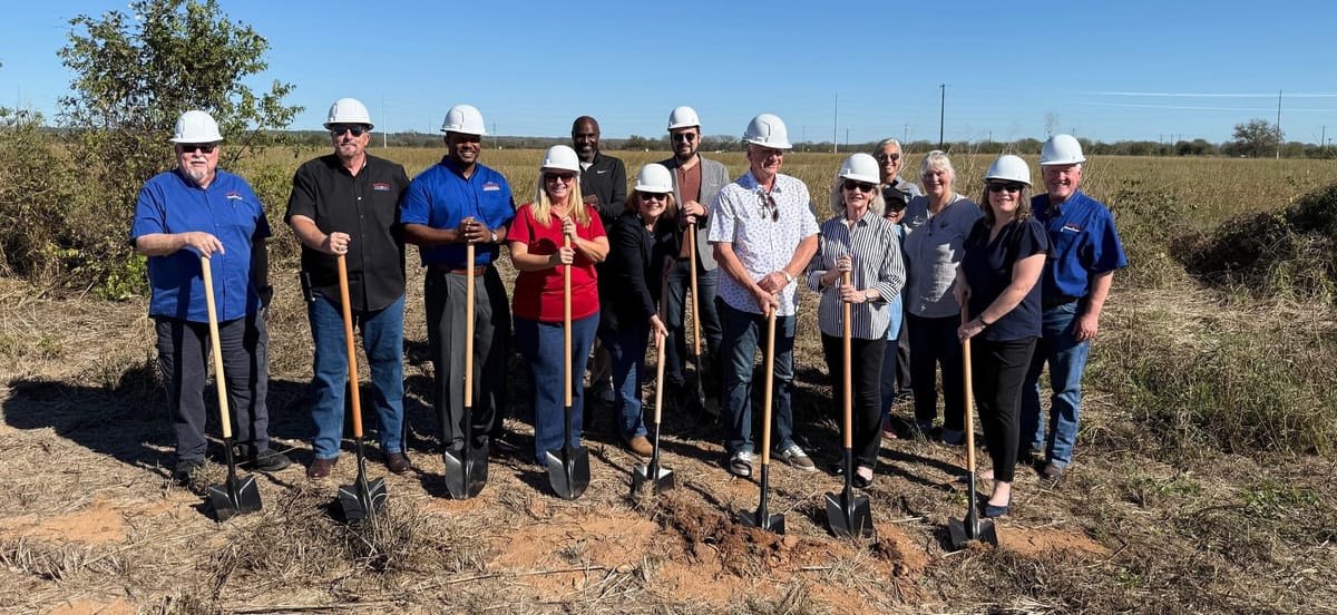 Smithville breaks ground on Tractor Supply